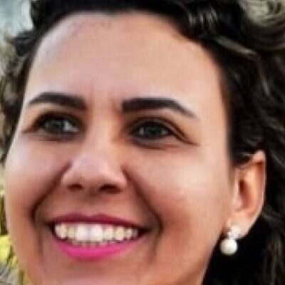 PREFEITA CORDÉLIA DE EUNÁPOLIS É PUNIDA POR PROPAGANDA AUTOPROMOCIONAL