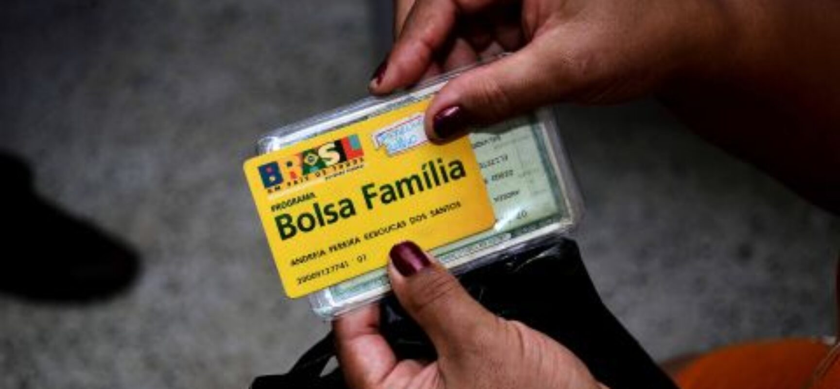 Beneficiários do Bolsa Família têm até hoje (1°) para manter acesso ao programa