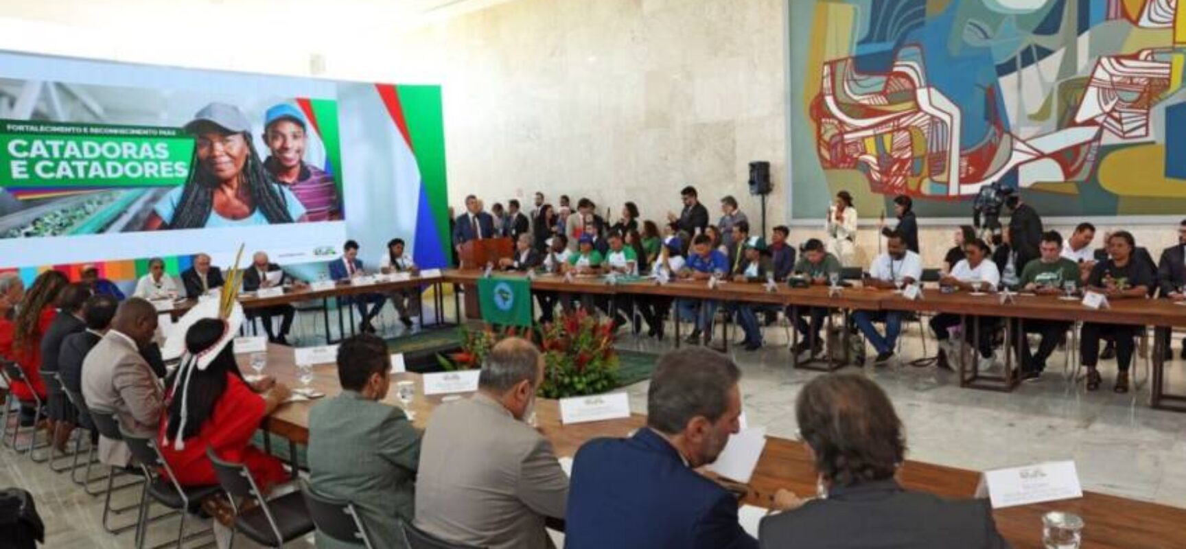 Governo retoma Programa Cataforte com R$ 103,6 milhões para catadores