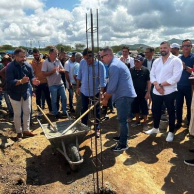 Fábrica de colchões lança pedra fundamental para construção de fábrica em Ipecaetá