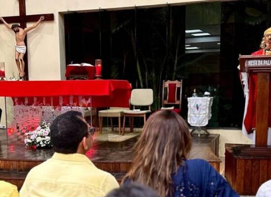 Bento Lima Participa de Missa na Paróquia São Paulo Apóstolo