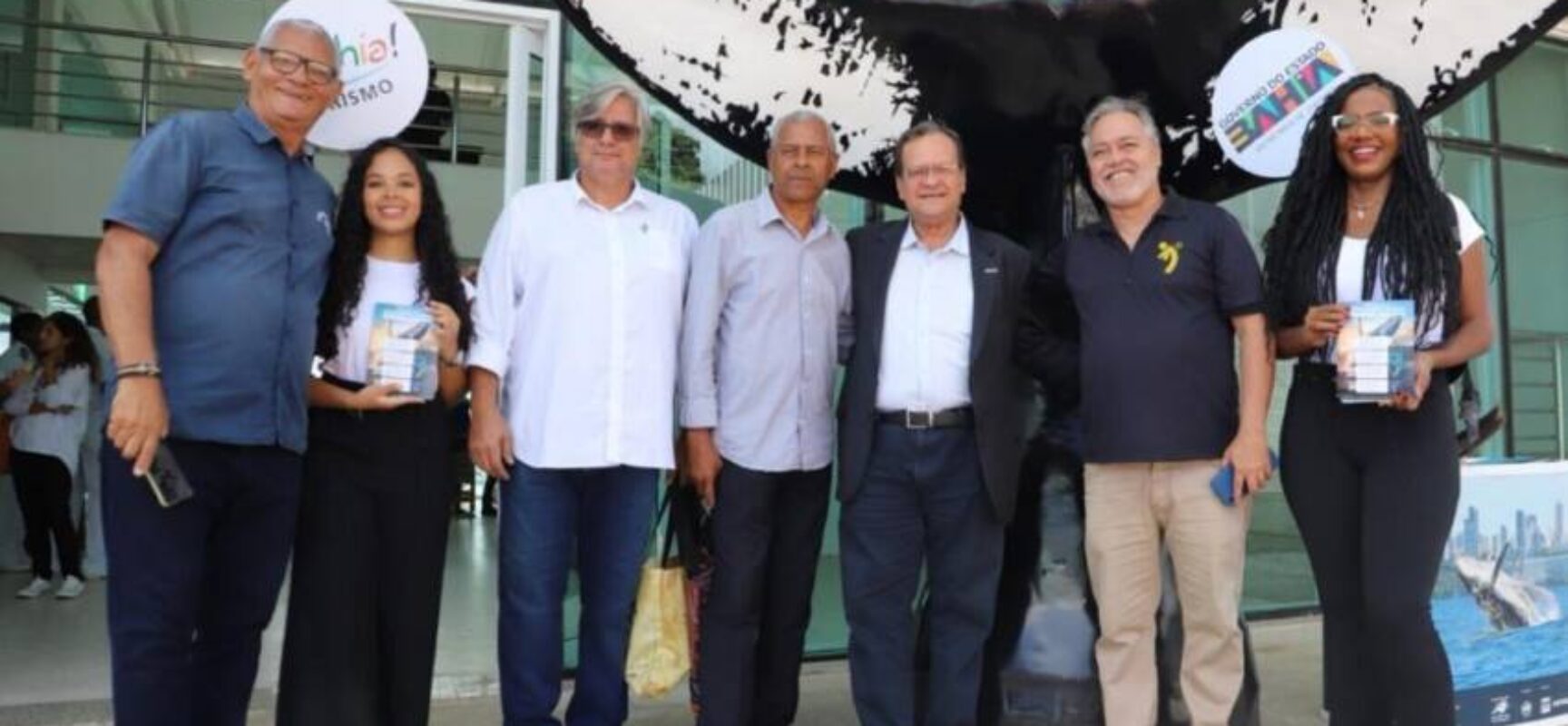 Setur promove abertura da temporada baiana do turismo de observação de baleias