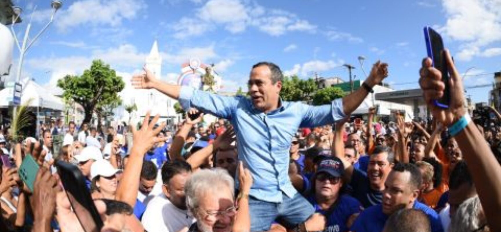 Bruno Reis participa de abertura do 2 de Julho na Lapinha