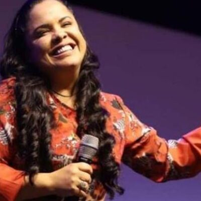 VIVA ILHÉUS: Hoje 1º de julho, noite gospel com Cassiane na Avenida Soares Lopes