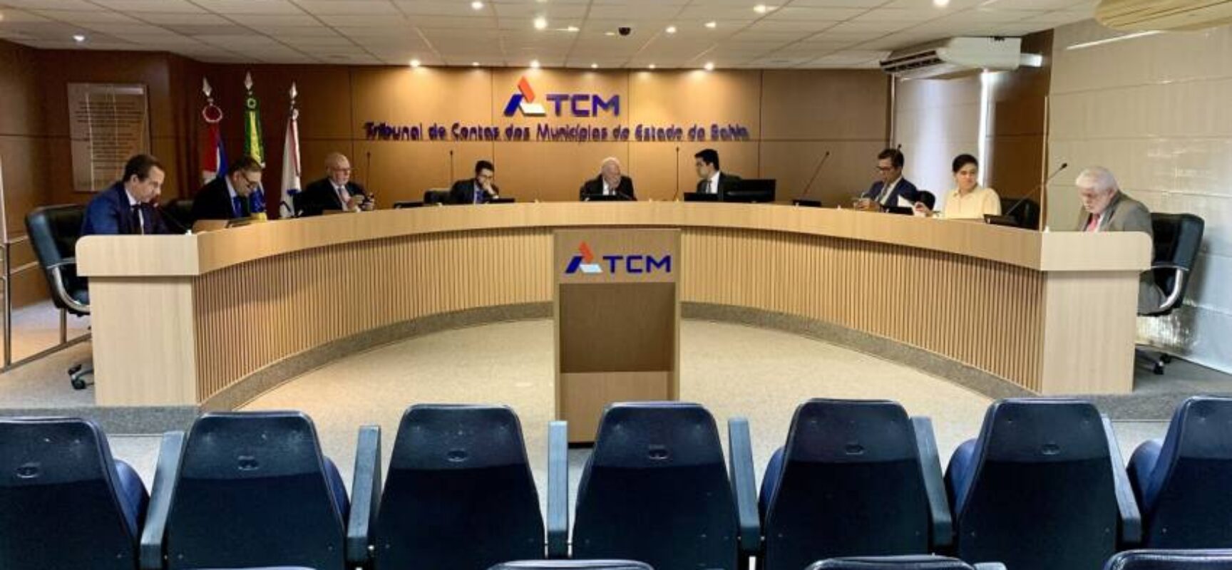 CONTAS DE MAIS QUATRO PREFEITURAS SÃO APROVADAS