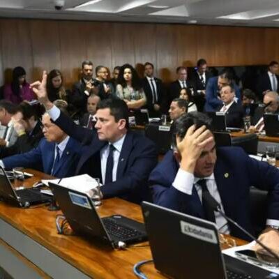 CCJ aprova PEC que perdoa dívidas de partidos políticos por irregularidades em cotas