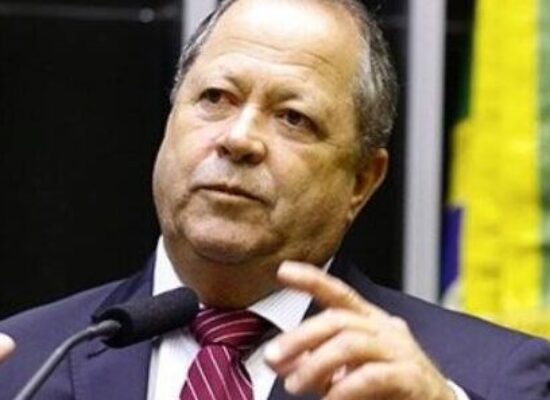 Com 15 votos favoráveis, Conselho de Ética aprova pedido de cassação de Chiquinho Brazão