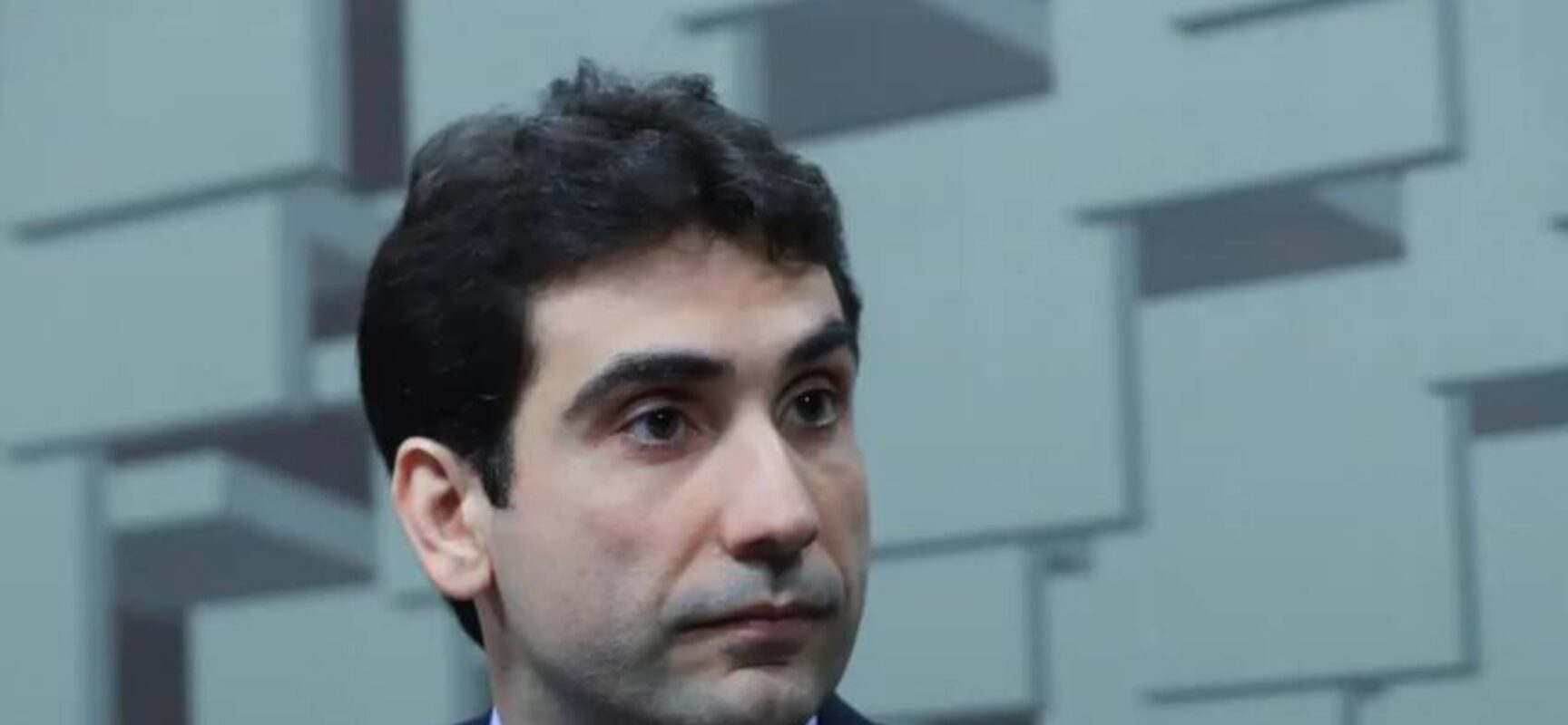 Lula indica Galípolo para substituir Campos Neto na presidência do BC