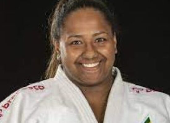 Beatriz Souza vence final do judô e garante 1º ouro do Brasil