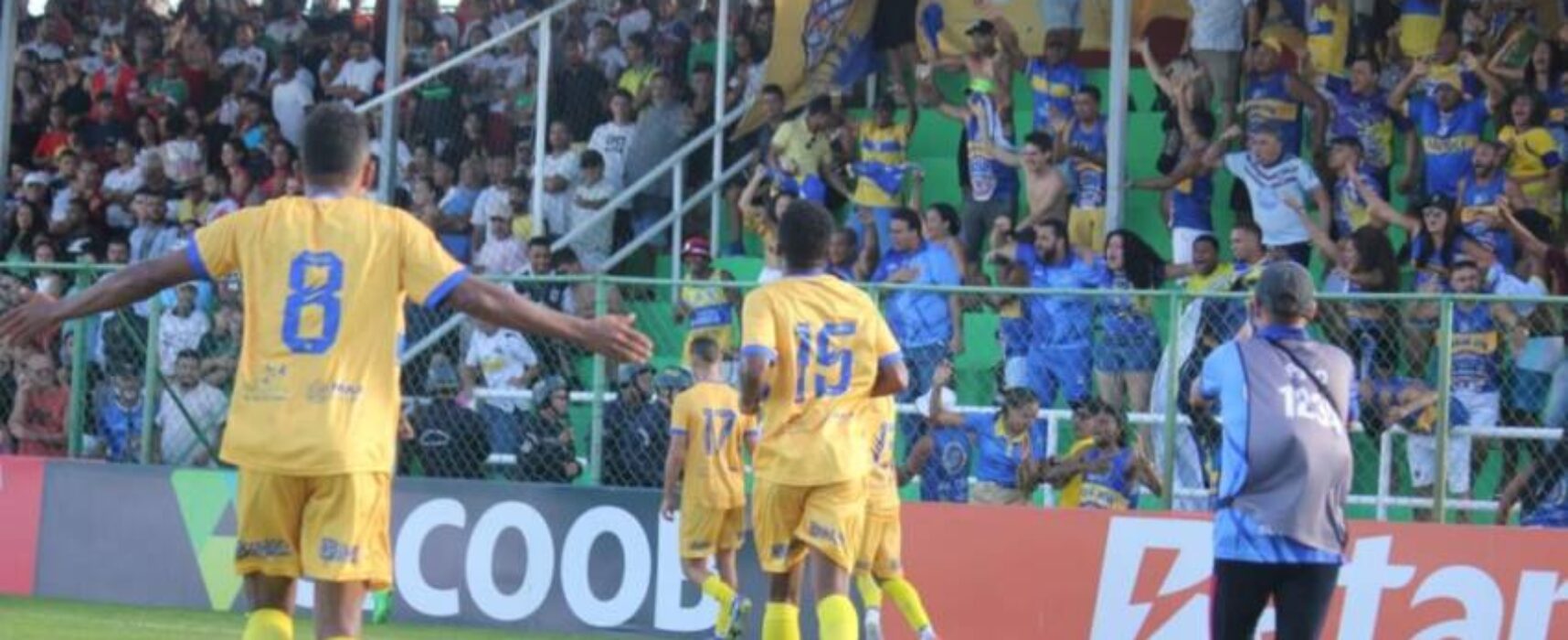 *Justiça determina bloqueio de receitas do Colo-Colo após dívidas trabalhistas*