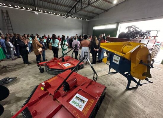 Entregas em Governador Mangabeira qualificam a produção da agricultura familiar no Recôncavo