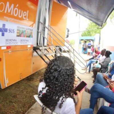 Odontomóvel chega a Feira de Santana e atende a rede estadual de ensino