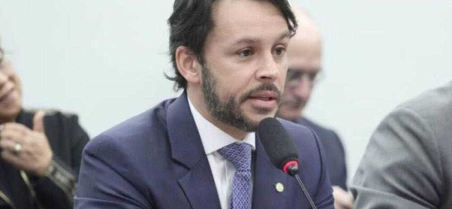 Presidente da CFT, Mário Júnior pauta e aprova piso nacional dos fisioterapeutas e terapeutas ocupacionais