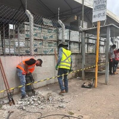 Prefeitura de Ilhéus inicia a instalação e requalificação de pontos de ônibus para garantir conforto e segurança à população