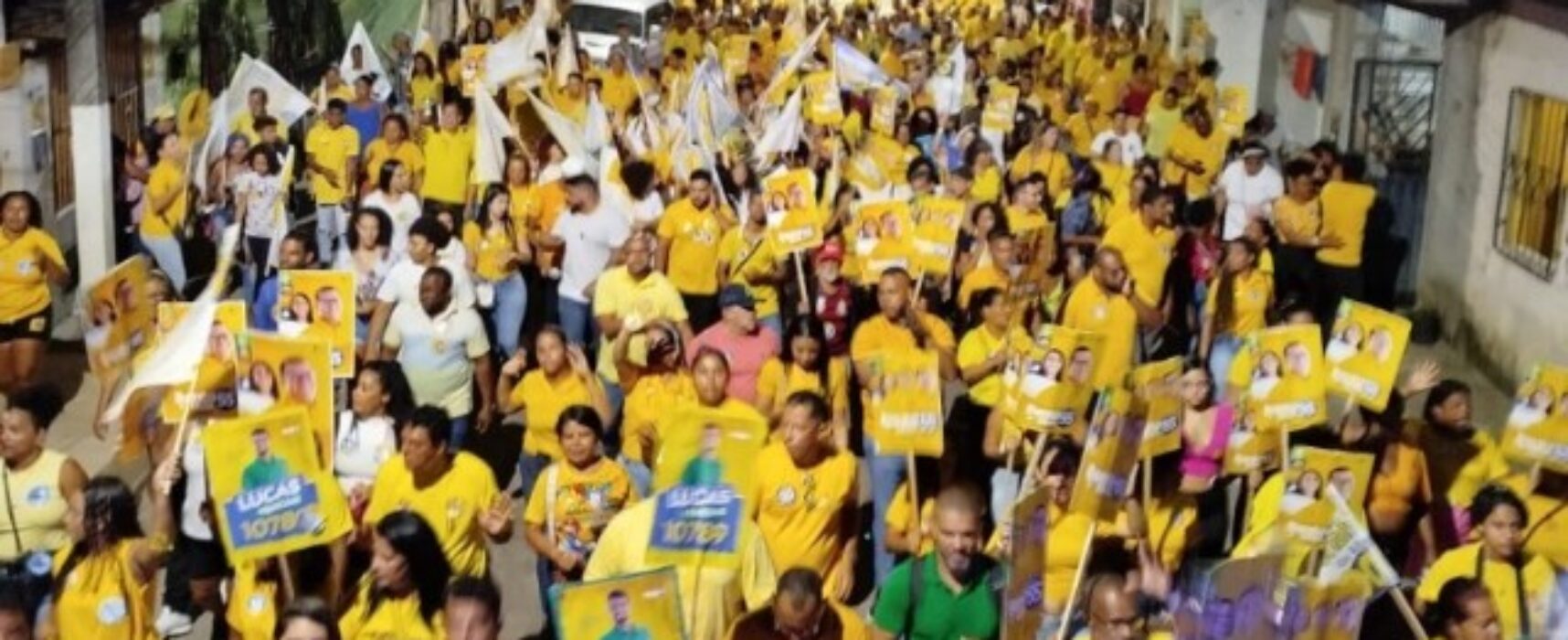 **Bento Lima arrastou multidão em caminhada no bairro Nelson Costa**