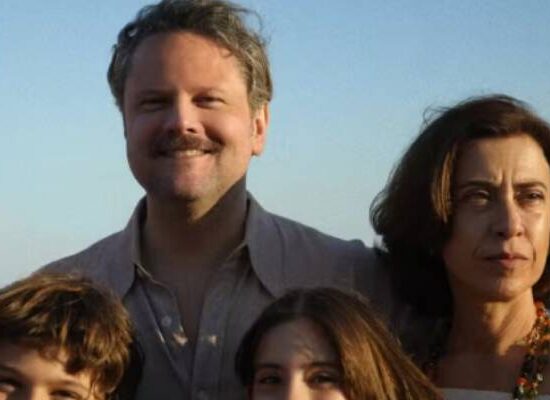 Filme brasileiro ‘Ainda Estou Aqui’ ganha prêmio de melhor roteiro no Festival de Veneza