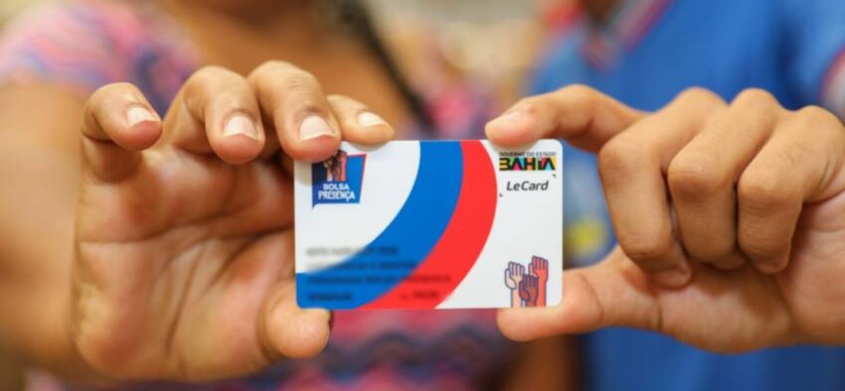 Governo libera auxílio do Bolsa Presença a famílias de estudantes da rede estadual nesta sexta