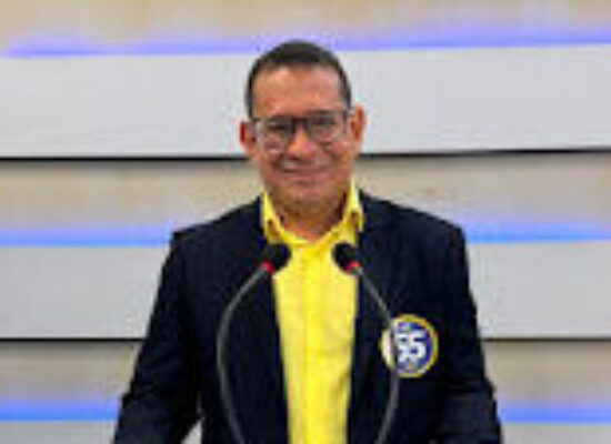 Bento Lima mostra equilíbrio e preparo no debate, fala de avanços e reforça compromissos com o desenvolvimento de Ilhéus