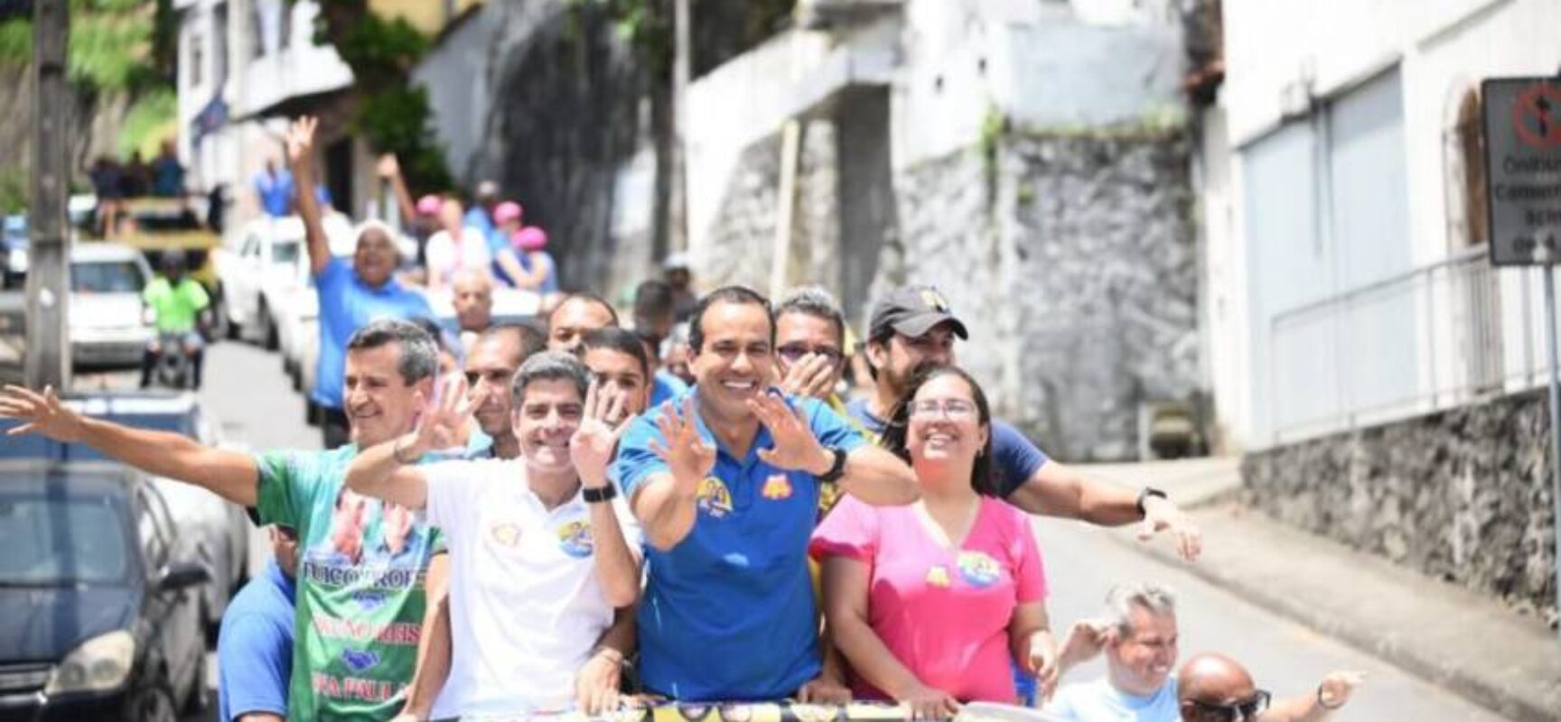 “A cidade inteira está colada com o time do trabalho”, diz Bruno Reis em carreata por Vila Laura e Brotas