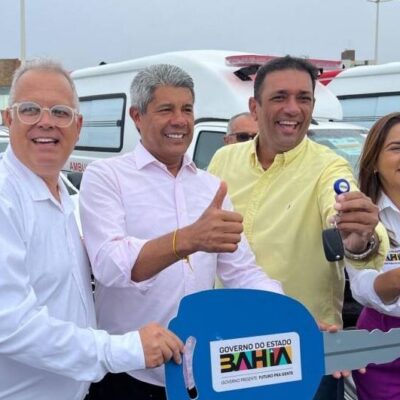 *Ilhéus recebe nova ambulância com emenda da deputada Soane Galvão*