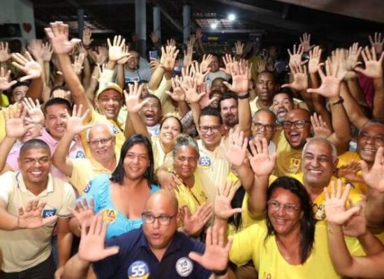 *Em grande encontro de candidatos a vereador, Bento Lima é aclamado por lideranças, marca arrancada da campanha e reforça união rumo à vitória*