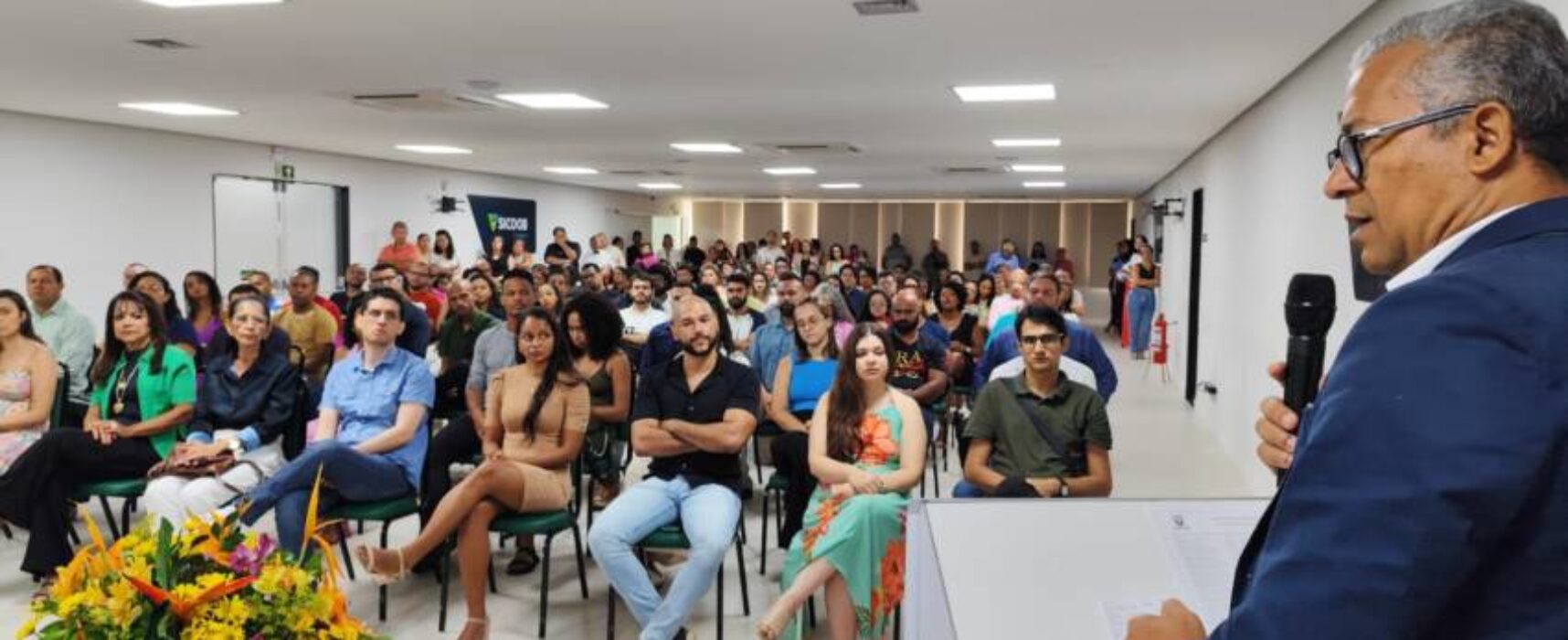 *Prefeitura de Itabuna empossa 84 novos servidores públicos aprovados em concurso público*
