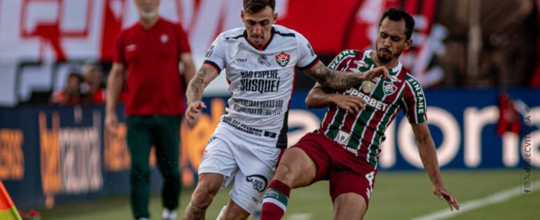Com gol no final, Vitória bate o Fluminense e segue fora da zona de rebaixamento