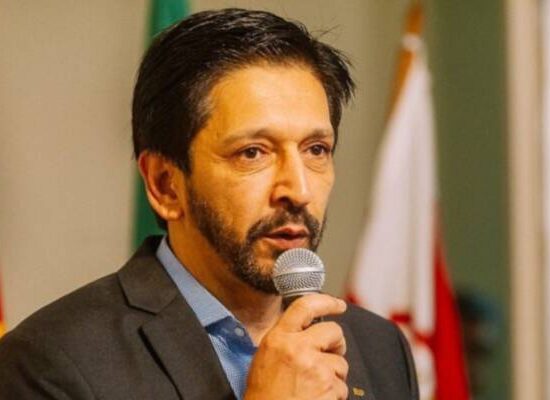 Ricardo Nunes derrota Boulos e é reeleito prefeito de São Paulo