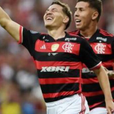 Copa do Brasil: Flamengo segura empate com Corinthians e chega à final