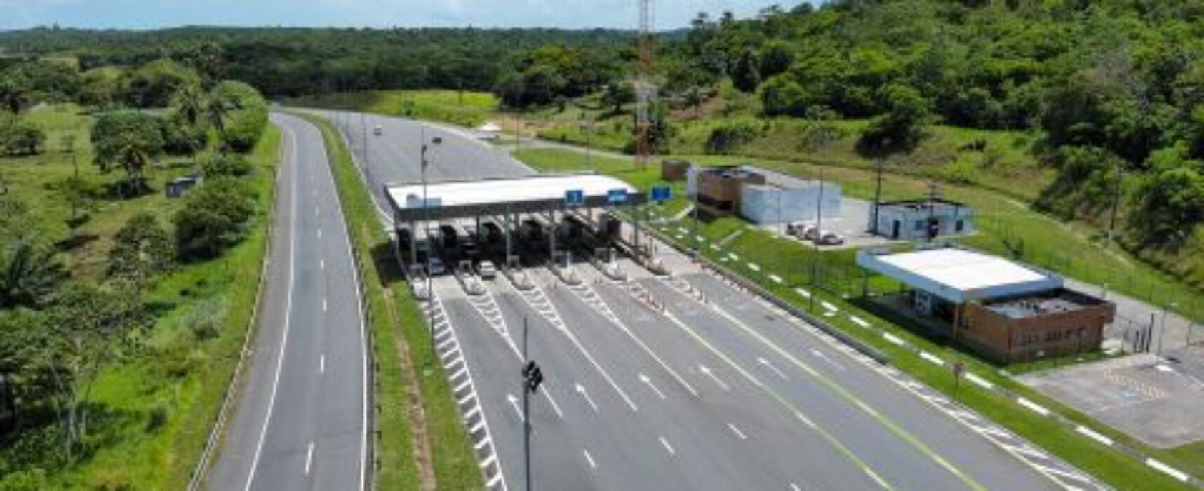 300 mil veículos são esperados no feriado de 2 de novembro nas rodovias baianas