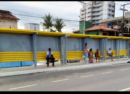 *EDERJÚNIOR apresenta requerimento solicitando implantação de abrigos de ônibus no Bairro da Conquista*