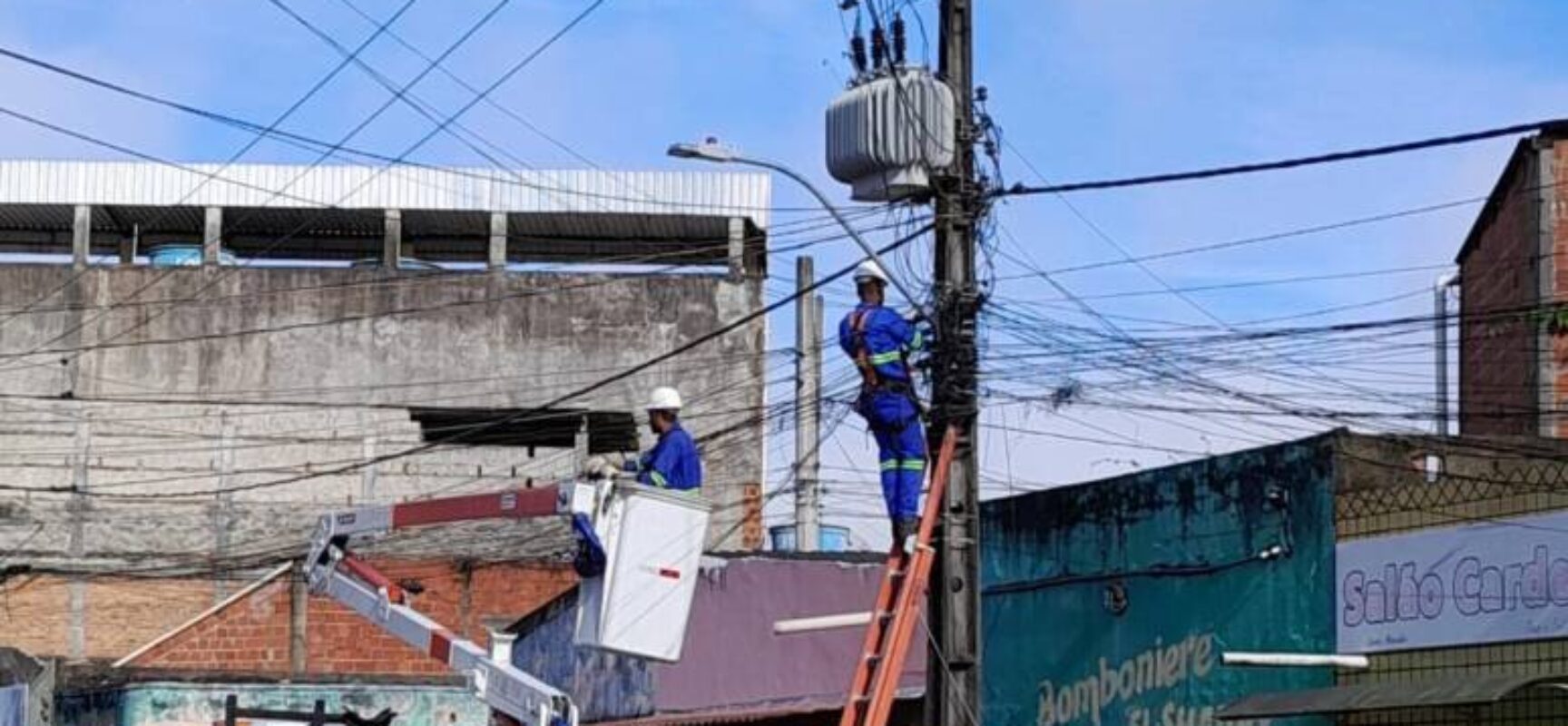 *Prefeitura de Itabuna substituiu mais de 2.300 luminárias metálicas e sódio por LED*