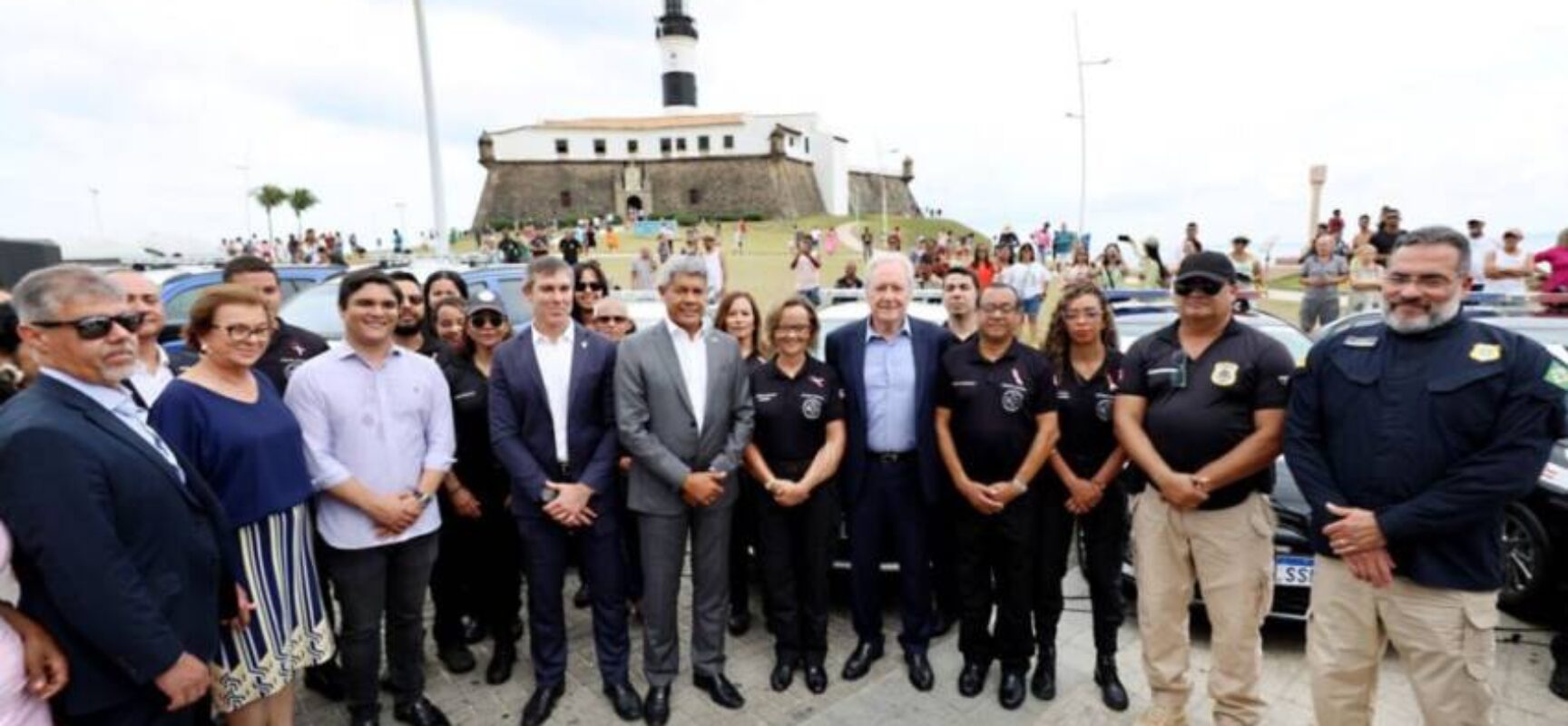 Bahia recebe nova frota de viaturas e equipamentos para a segurança pública