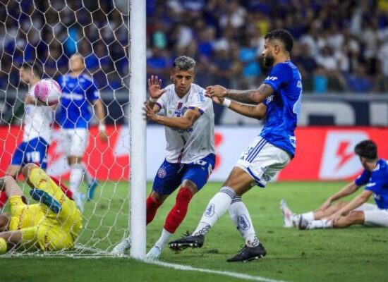 Reservas são decisivos e Bahia empata em 1 a 1 com o Cruzeiro