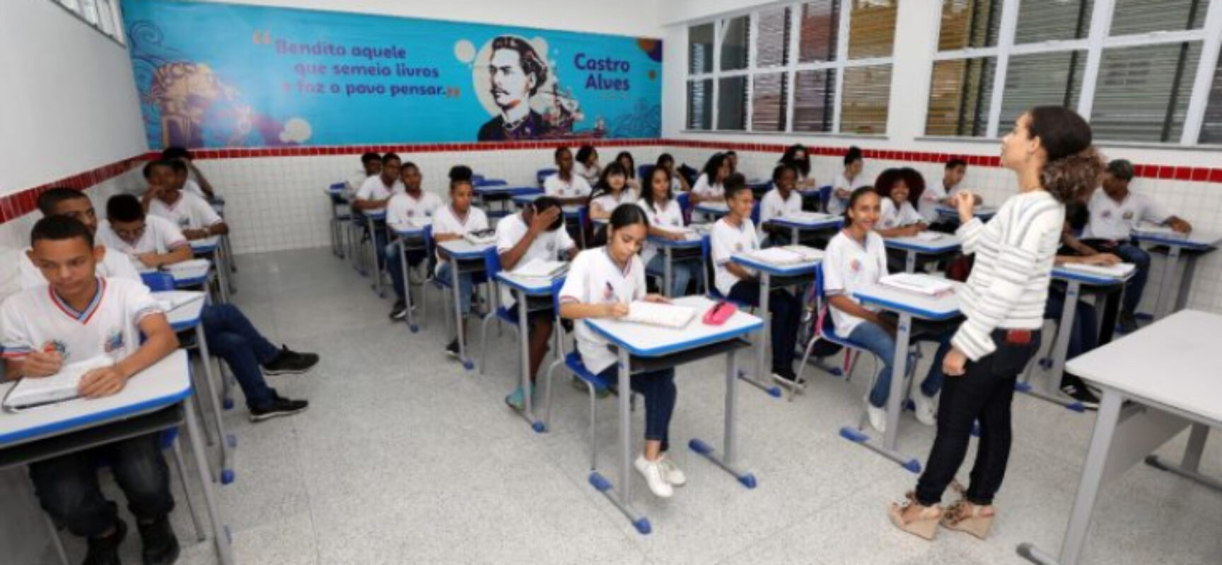 Governo do Estado potencializa investimentos na carreira do magistério público estadual