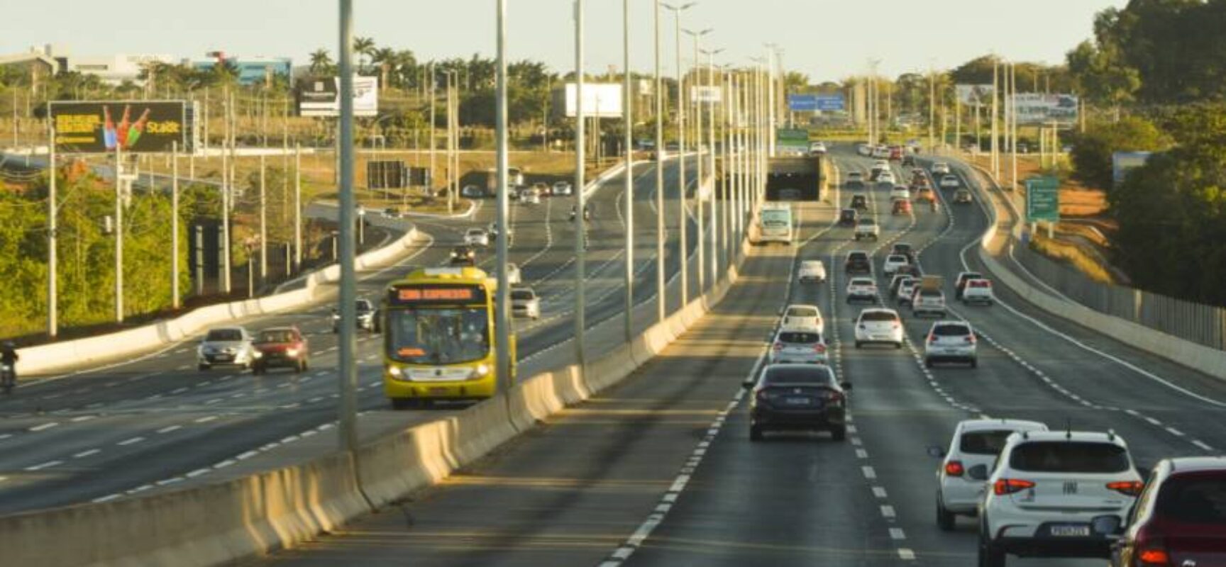 Rodovias baianas devem receber mais de 500 mil veículos no feriadão