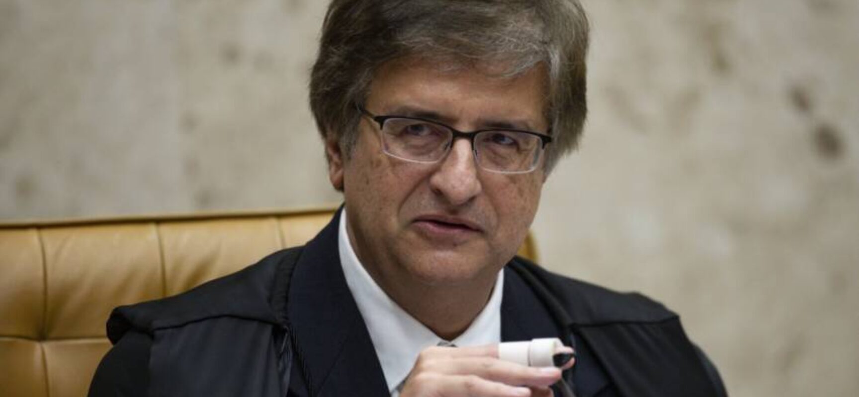 Paulo Gonet decidirá se formaliza denúncia contra Bolsonaro