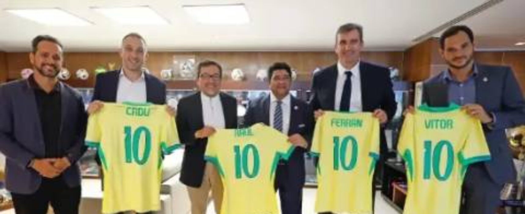 CBF recebe visita de executivos do Grupo City, dono do Bahia