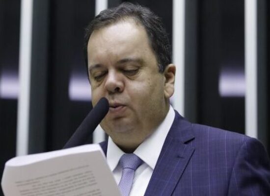 Câmara aprova projeto que regulamenta emendas parlamentares ao Orçamento