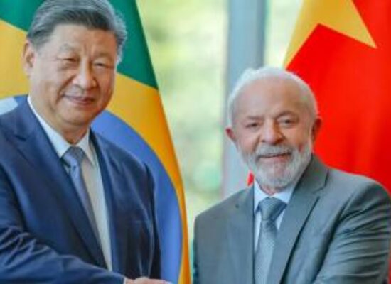 Presidentes do Brasil e da China assinam 37 acordos bilaterais