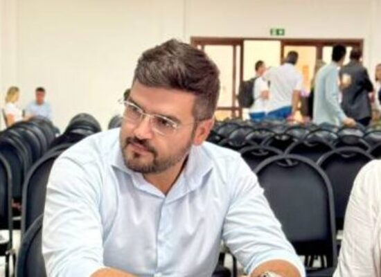 Valderico Junior participa do 1° Seminário Gestão Consorcial do Litoral Sul, em Itacaré