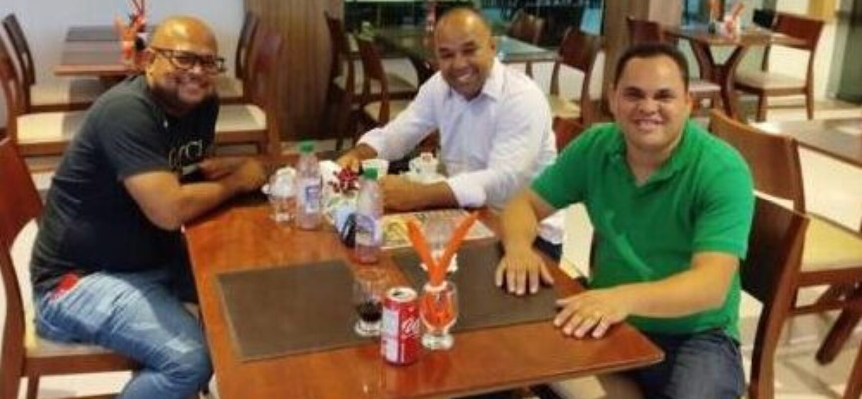 *Encontro entre vereadores, demostra disposição pelo diálogo*.