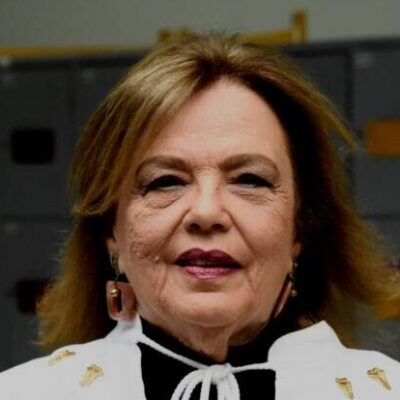 Renée Albagli Nogueira, reitora Uesc 1996-2004, é eleita para Academia de Letras de Ilhéus