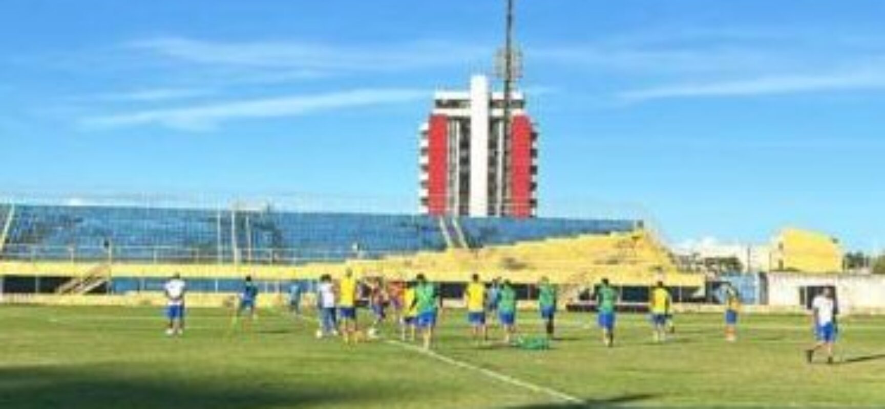 Mais uma listagem de reforços do Colo-Colo para 2025