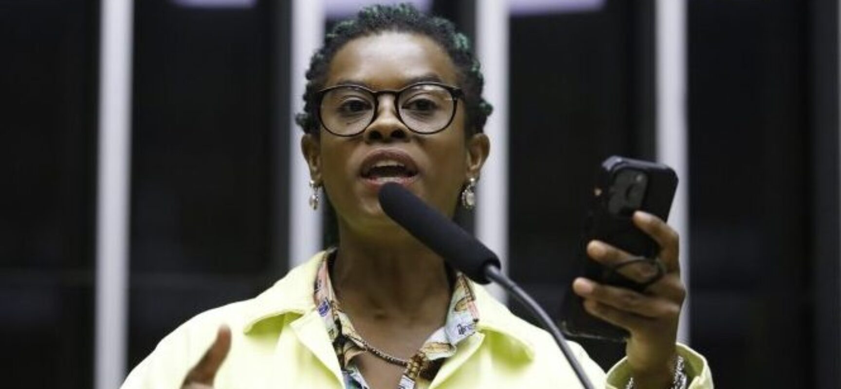 Câmara aprova 30% das vagas em concursos federais para pretos, pardos, indígenas e quilombolas