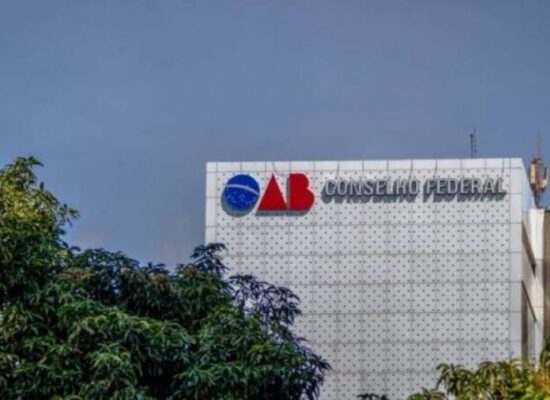 OAB se manifesta sobre plano de golpe de Estado e pede que líderes políticos orientem base a se afastarem de violência e autoritarismo