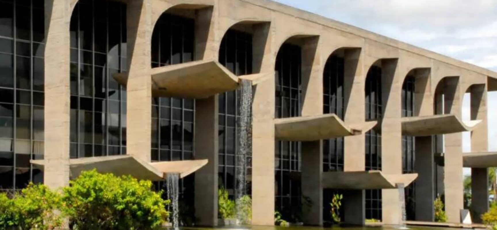 Ministério da Justiça vai utilizar inteligência artificial em presídios