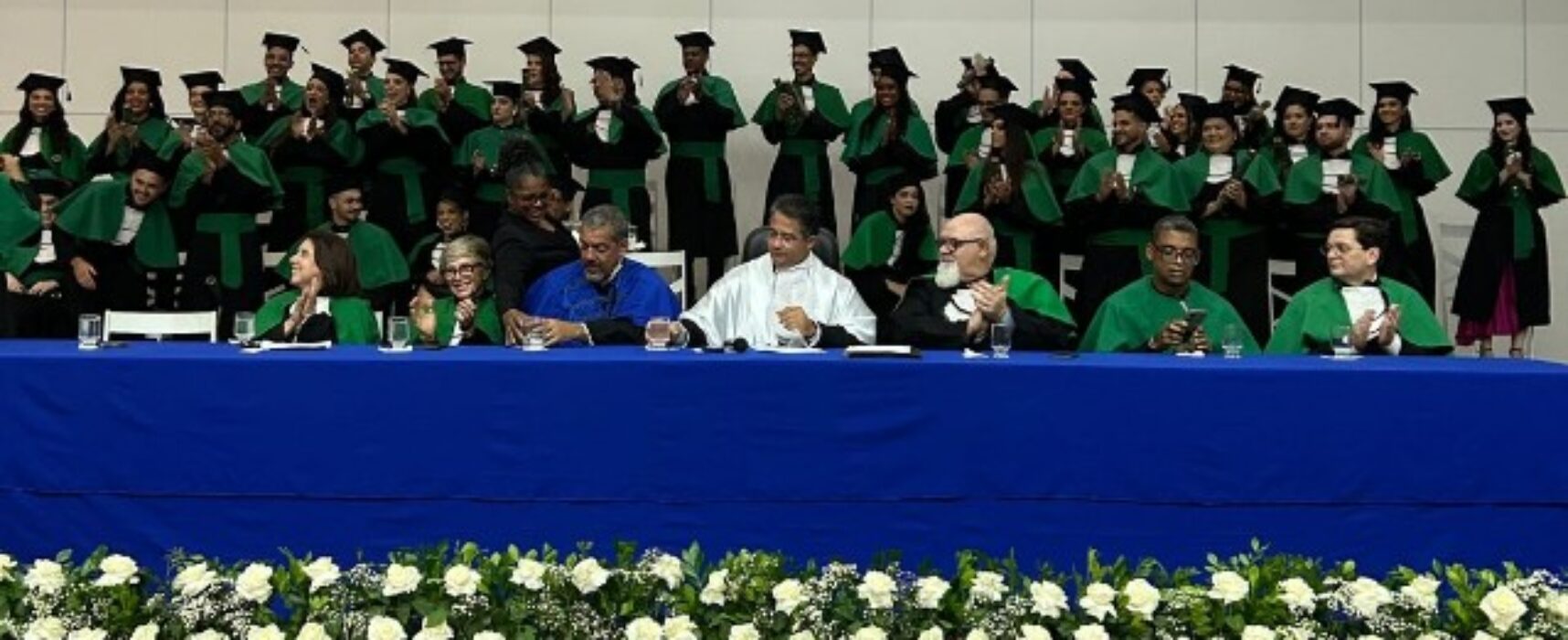 Uesc forma 39 novos médicos e reforça a importância da universidade pública