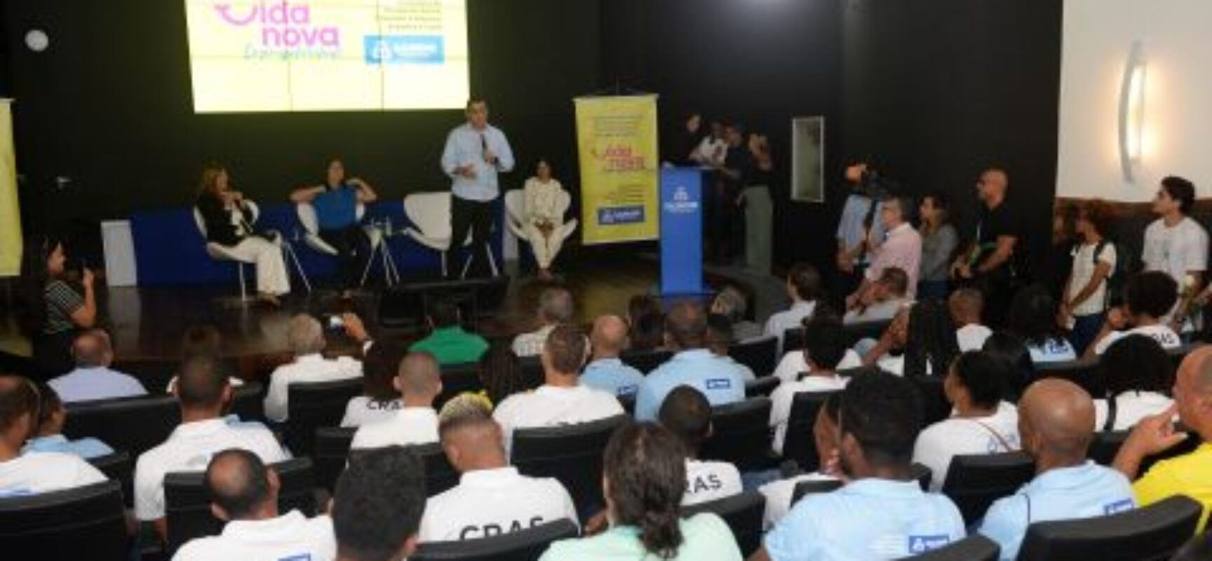 Prefeitura insere pessoas que estavam em situação de rua no mercado de trabalho