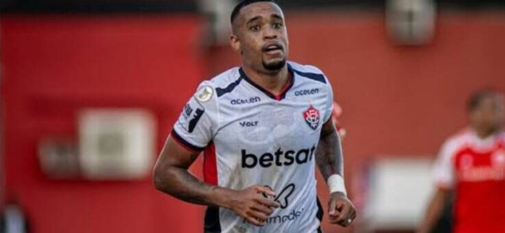 Além de troféu de artilheiro do Brasileirão, Alerrandro vai faturar bolada por prêmio